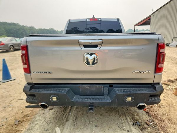 2019 RAM 1500 LARAMIE CREW CAB 4X4