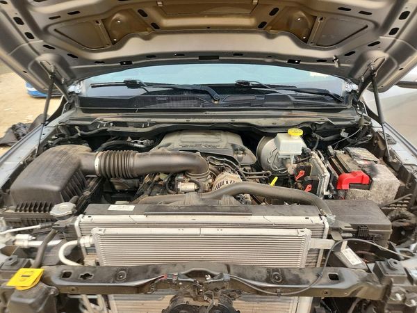 2019 RAM 1500 LARAMIE CREW CAB 4X4