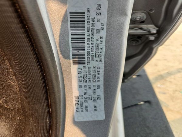 2019 RAM 1500 LARAMIE CREW CAB 4X4