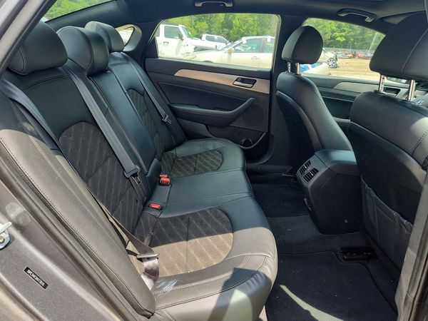 2019 HYUNDAI SONATA
