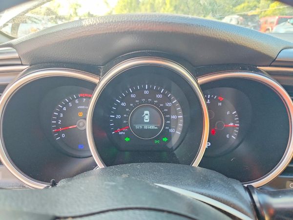 2014 KIA OPTIMA 2.4 LX STD/Conv