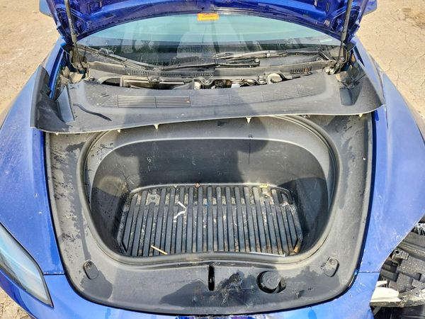 2025 TESLA MODEL 3 — Engine bay