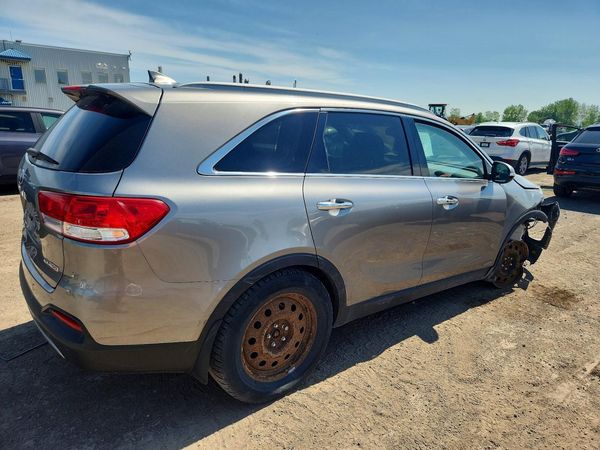 2017 KIA SORENTO EX