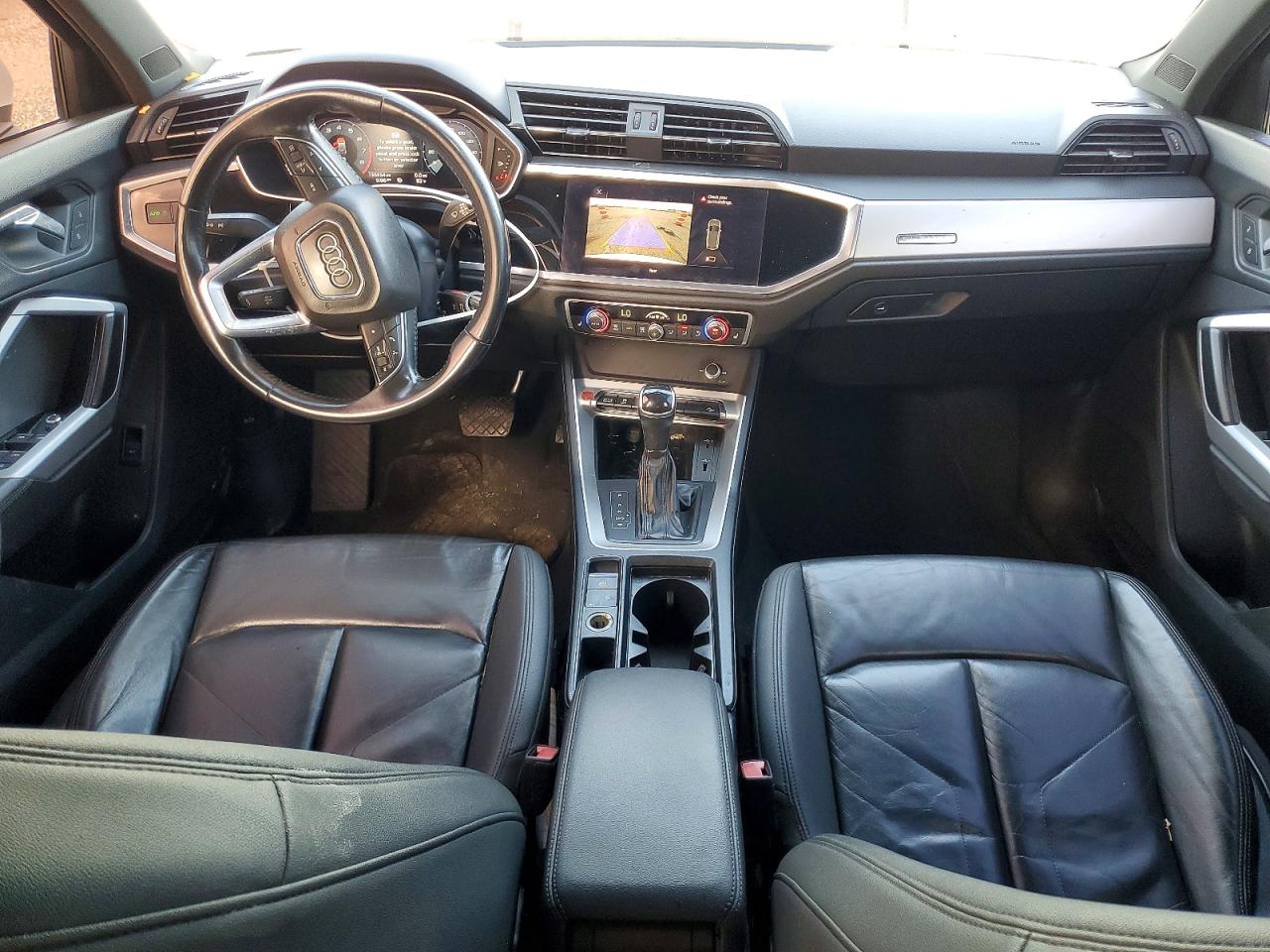 2020 AUDI Q3 quattro Premium