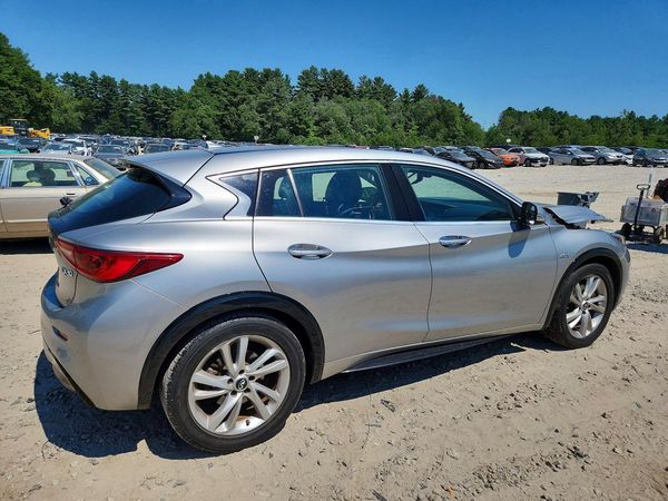 2018 INFINITI QX30