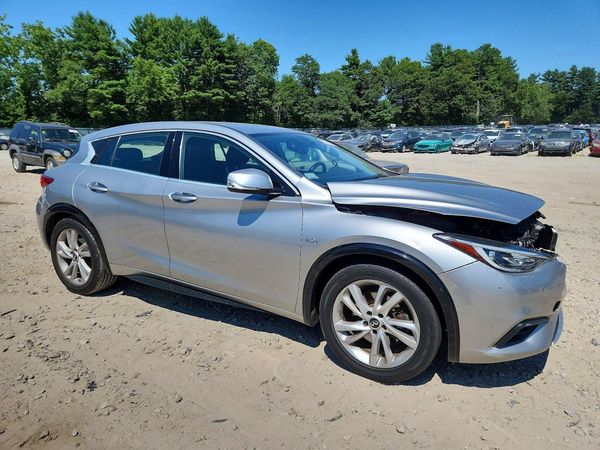 2018 INFINITI QX30