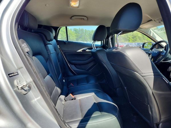 2018 INFINITI QX30