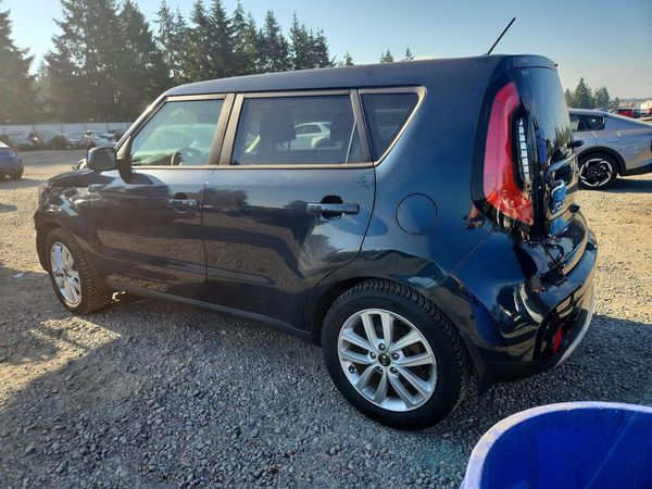 2017 KIA SOUL Plus