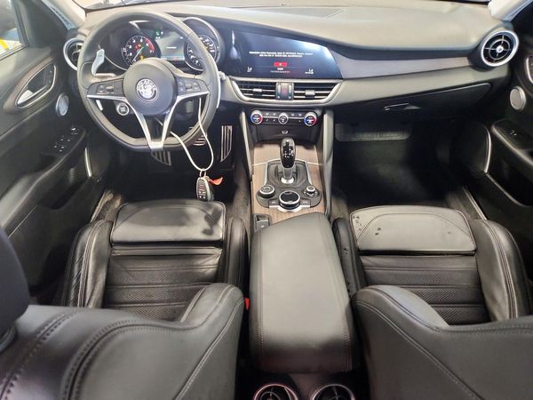 2017 ALFA ROMEO GIULIA TI AWD — CKPT