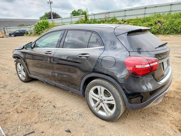 2020 MERCEDES-BENZ GLA GLA250-4M