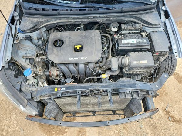2017 HYUNDAI ELANTRA