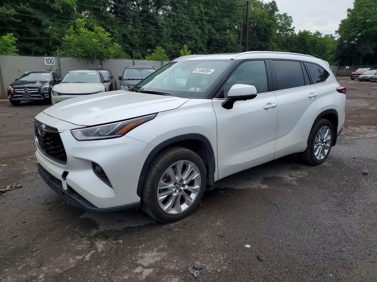 2026 TOYOTA HIGHLANDER