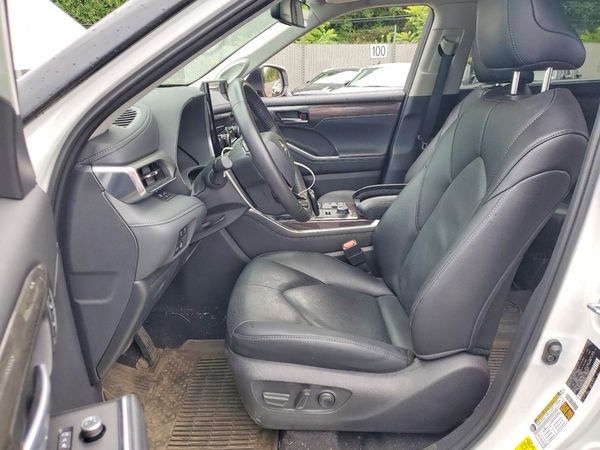 2026 TOYOTA HIGHLANDER