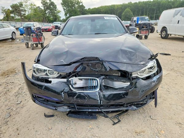 2018 BMW 330E