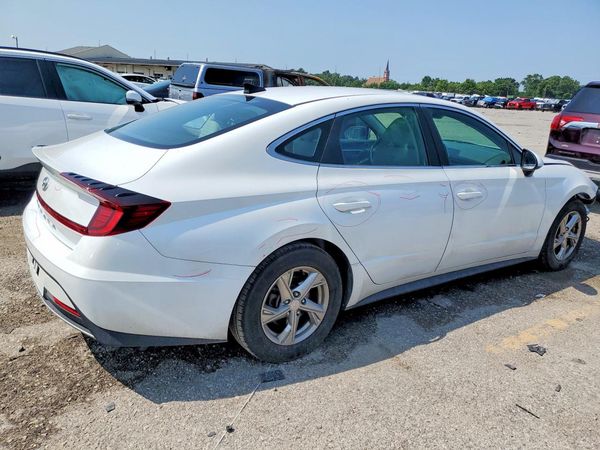 2021 HYUNDAI SONATA SE