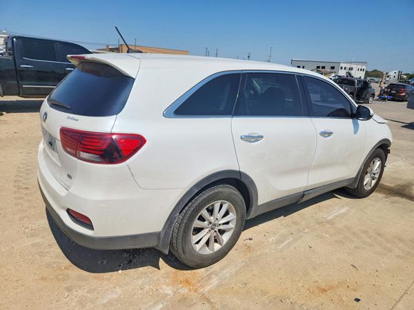 2020 KIA SORENTO L, LX, S