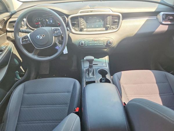 2020 KIA SORENTO L, LX, S