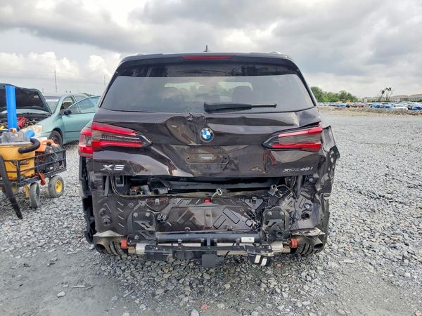 2021 BMW X5 xDrive40i