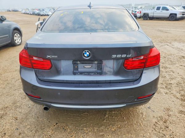 2015 BMW 328