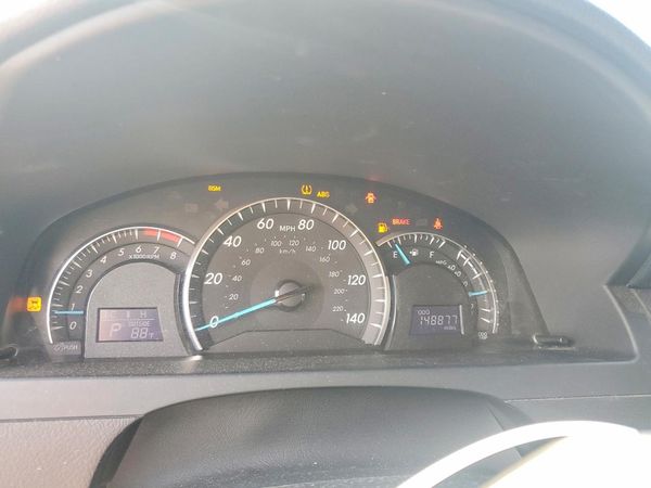 2013 TOYOTA CAMRY