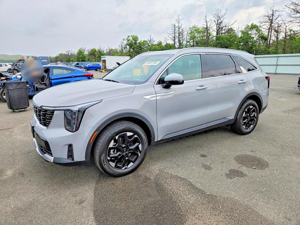 2025 KIA SORENTO