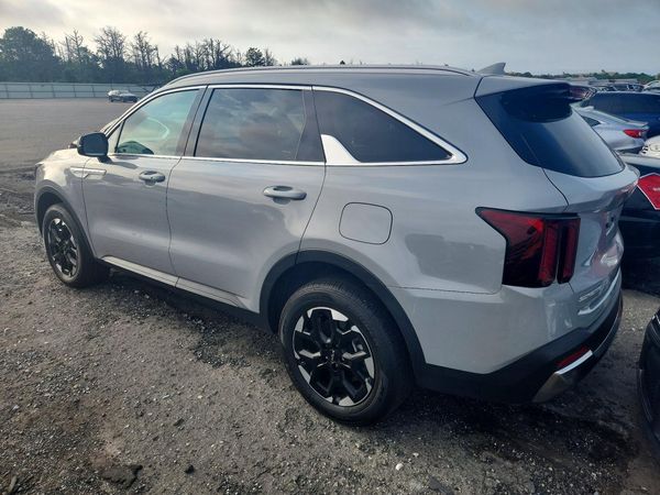 2025 KIA SORENTO