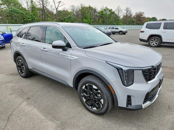 2025 KIA SORENTO