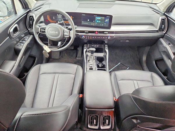 2025 KIA SORENTO