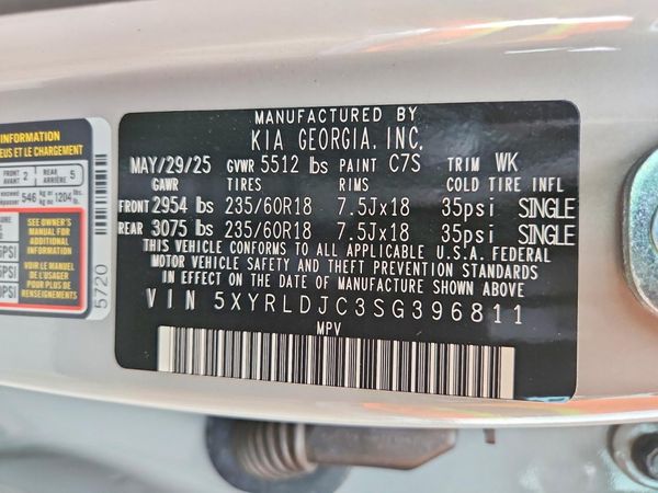 2025 KIA SORENTO
