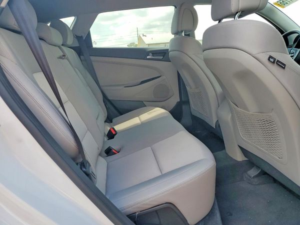 2018 HYUNDAI TUCSON