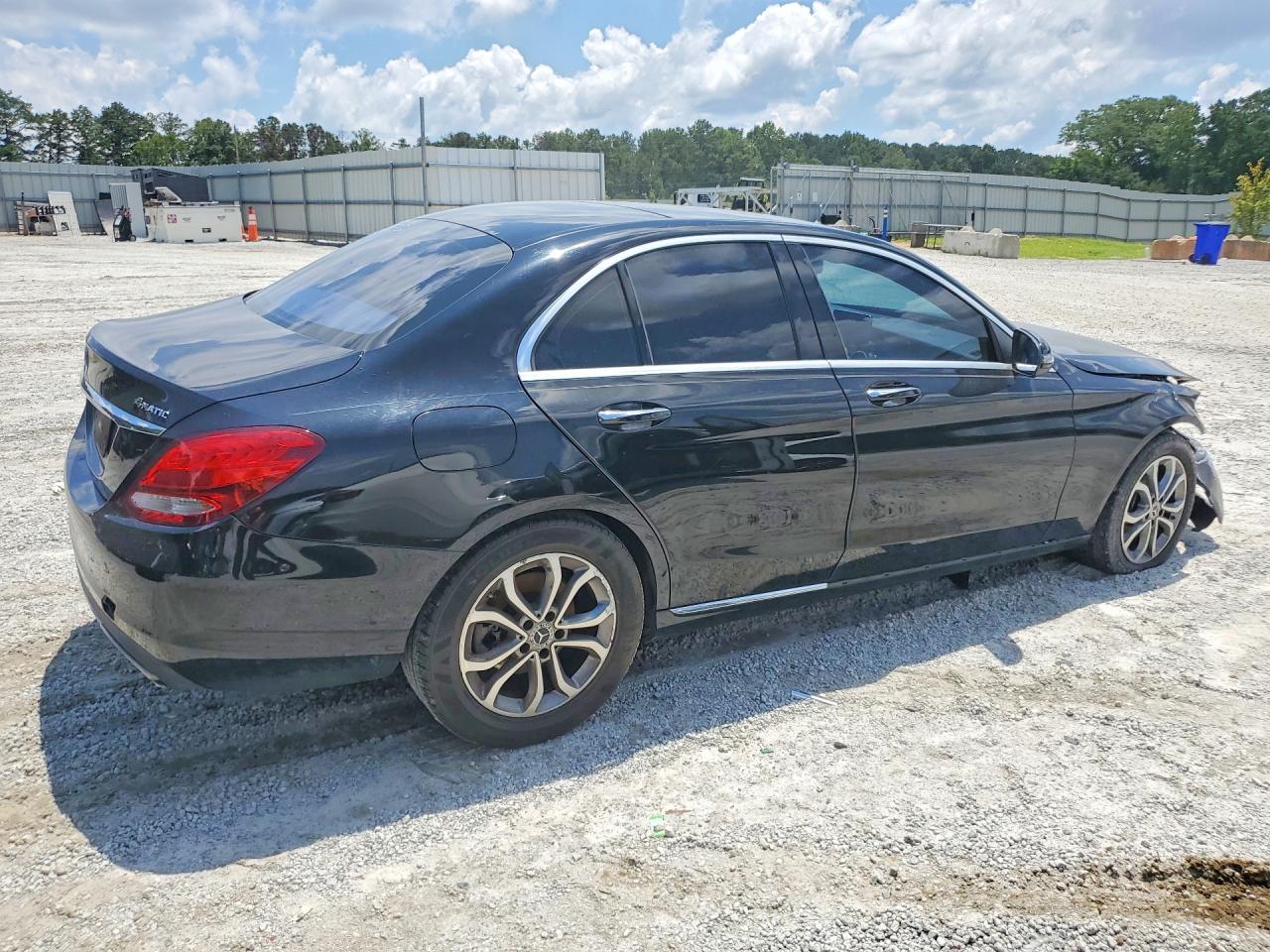 2017 MERCEDES-BENZ C C300-4M