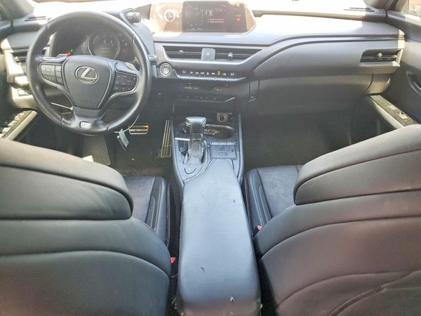 2019 LEXUS UX