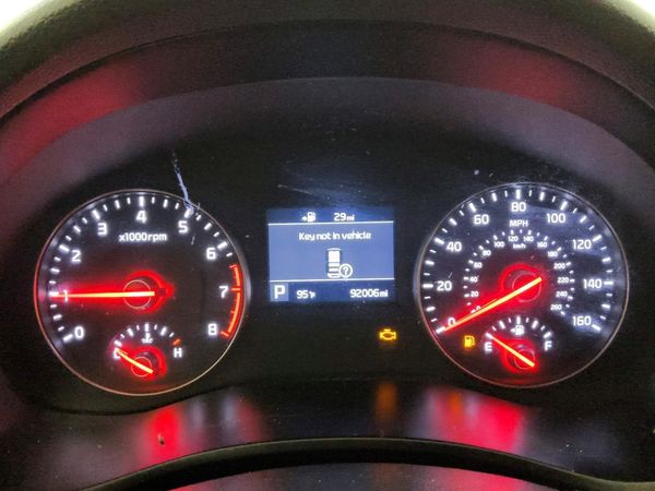2017 KIA CADENZA