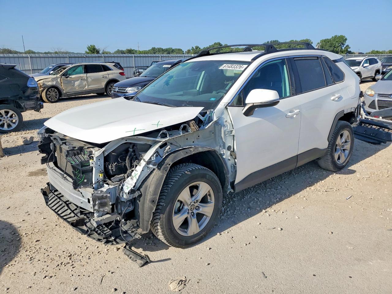 2021 TOYOTA RAV4 XLE