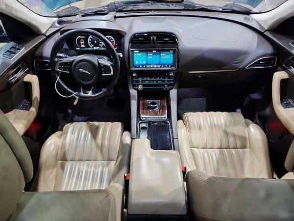 2018 JAGUAR F-PACE Portfolio