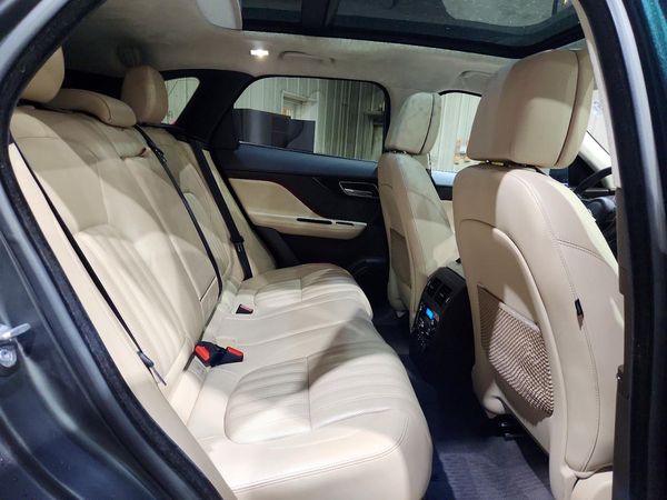 2018 JAGUAR F-PACE Portfolio