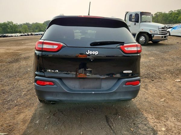 2018 JEEP CHEROKEE LATITUDE 4X4