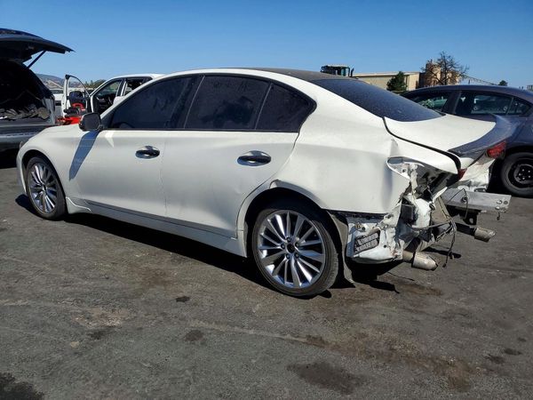 2021 INFINITI Q50 LUXE
