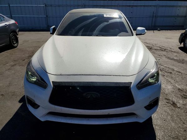 2021 INFINITI Q50 LUXE