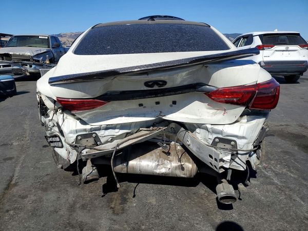 2021 INFINITI Q50 LUXE