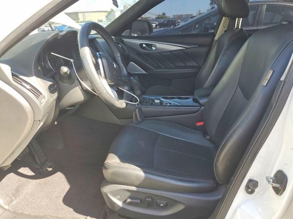 2021 INFINITI Q50 LUXE