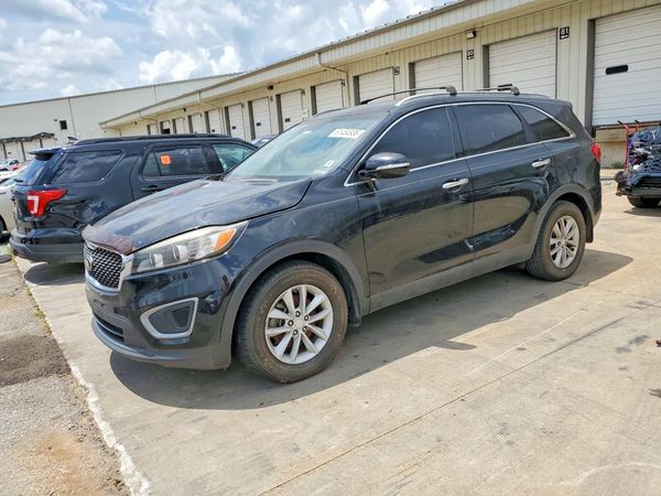 2016 KIA SORENTO L / LX
