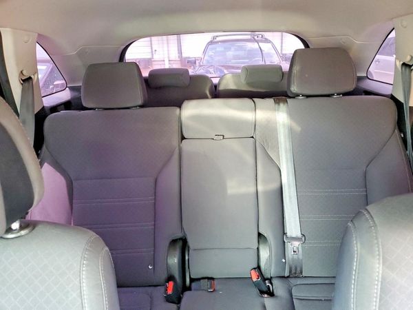 2016 KIA SORENTO L / LX