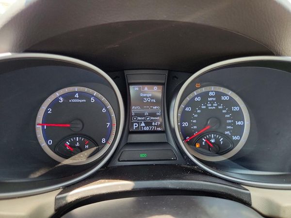 2016 HYUNDAI SANTA FE GI
