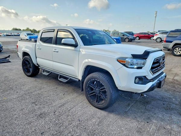 2018 TOYOTA TACOMA