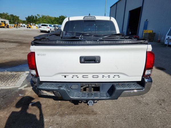 2018 TOYOTA TACOMA