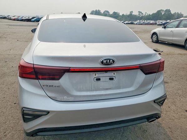 2021 KIA FORTE FE, LXS