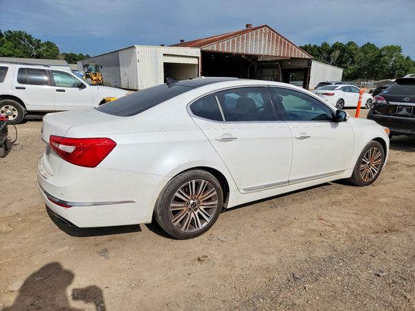 2015 KIA CADENZA