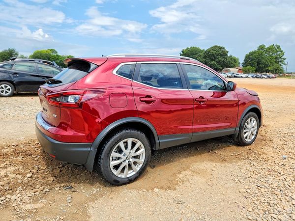 2021 NISSAN ROGUE SPORT SL