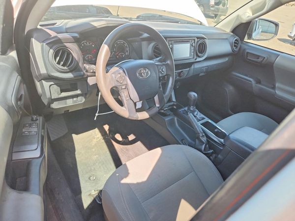 2019 TOYOTA TACOMA SR5